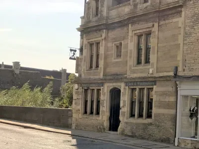 4 St Marys Hill