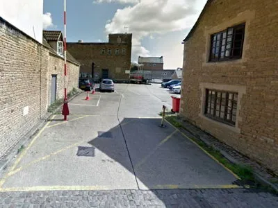 4 Maiden Lane