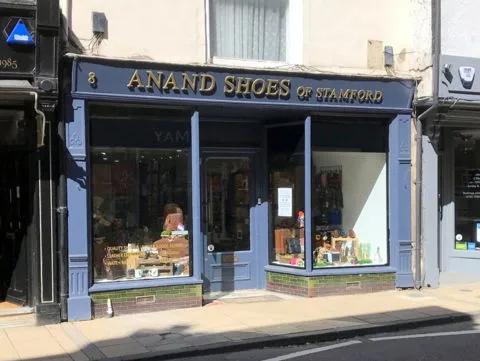 8 St Marys Street