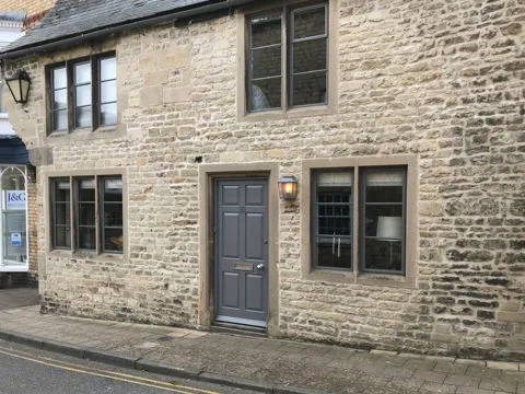 23 St Georges Street